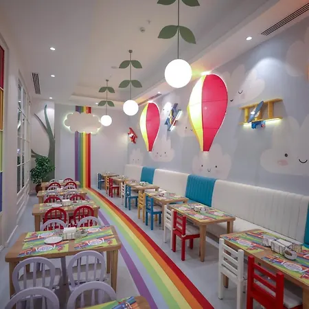 Üdülőközpont Sueno 5*